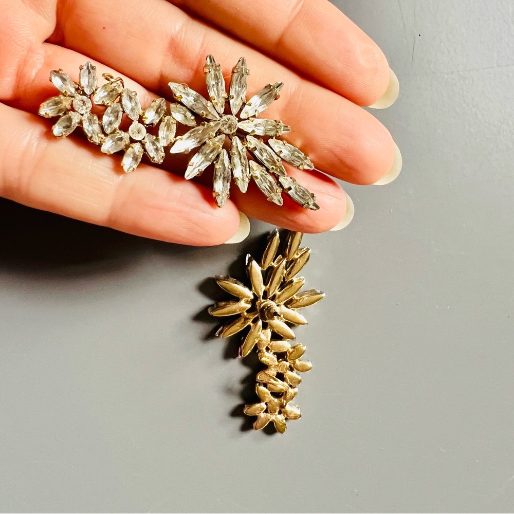 Unique Vintage Crystal Floral Earrings
